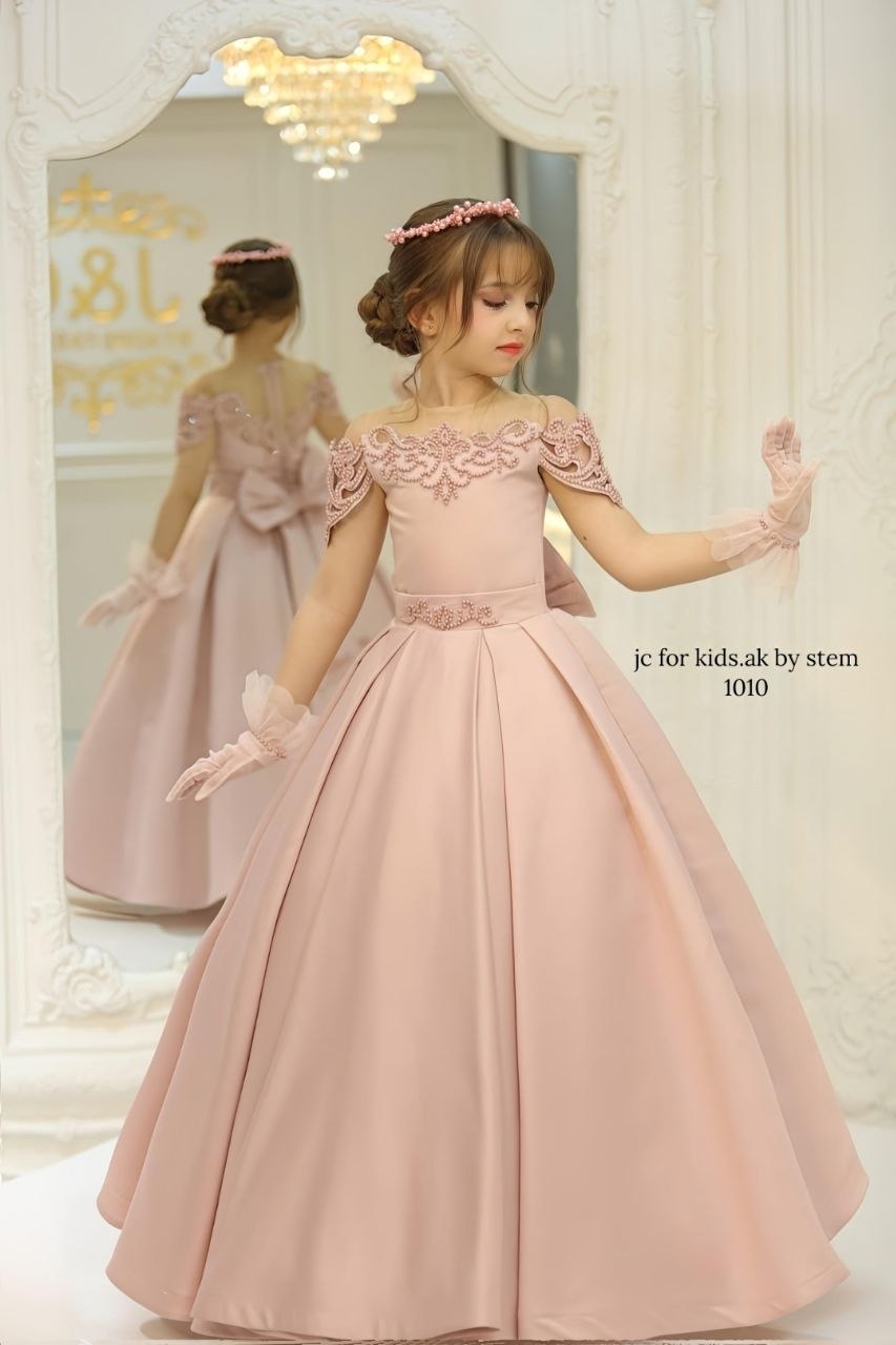 J&C Kids J&C-1010 Luxury Pearl-Embroidered Off-Shoulder Satin Ballgown · Pudra toptan Kız Çocuk